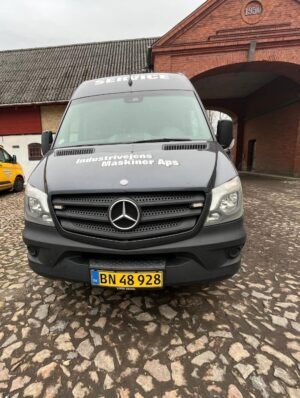 mercedes-benz-sprinter-516-cdi22f5f6c4.jpg 2017 Mercedes-Benz Sprinter 516 cdi Lutonvans — Machinery Depot Pro