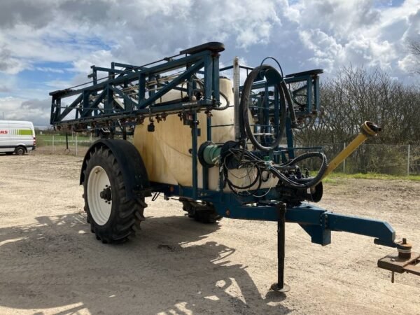 2009 MGM 3000 24M Sprayers â€” Machinery Depot Pro