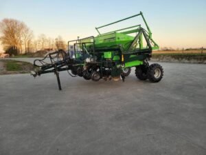 miedema-pm-402c54e29f.jpg 2000 Miedema PM 40 Potatoplanters — Machinery Depot Pro