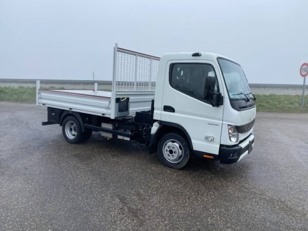 mitsubishi-canter-fuso-315-3-0b441c592.jpg 2024 Mitsubishi CANTER Dropsidevans — Machinery Depot Pro