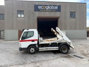 2005 Mitsubishi FUSO Trucks â€” Machinery Depot Pro