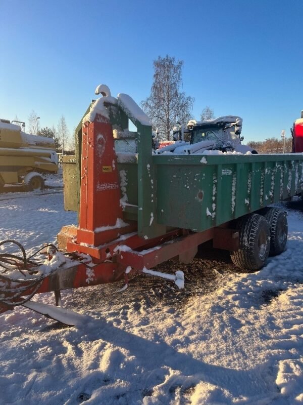 more-t-14573ca8233.jpg Möre T-145 Semidemountabletrailers — Machinery Depot Pro