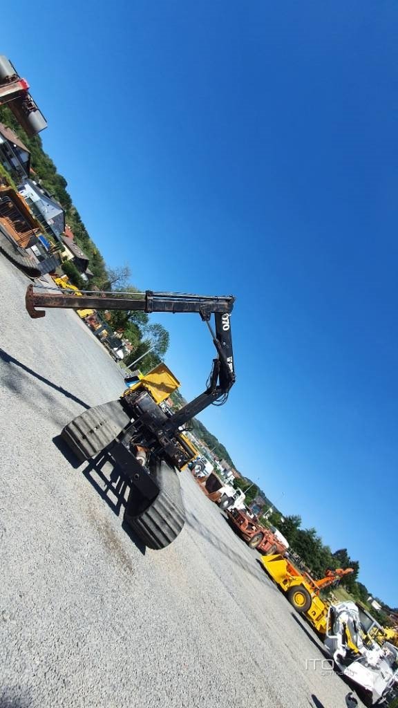 morooka-mst-800-e5dc66751.jpg 2000 Morooka MST 800 E Tracked Cranes — Machinery Depot Pro