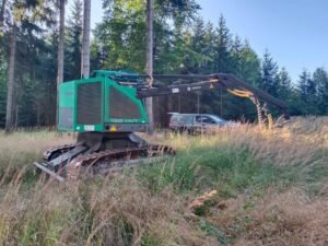neuson-forest-132hvt1f110061.jpg 2009 Neuson Forest 132HVT Harvesters — Machinery Depot Pro