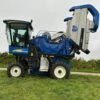 new-holland-braud-vm460466bd94f-2.jpg 2006 New Holland Braud VM460 Winegrapeharvestingmachines — Machinery Depot Pro