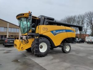 2022 New Holland CH7.70 Combine Harvesters — Machinery Depot Pro