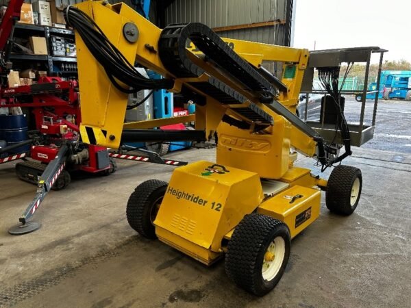 niftylift-hr12-nde37873f33.jpg 2011 Niftylift HR12 NDE Articulated Boom Lifts — Machinery Depot Pro