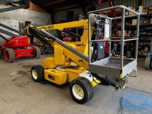 niftylift-hr12-ndebcad12de.jpg 2011 Niftylift HR12 NDE Articulated Boom Lifts — Machinery Depot Pro