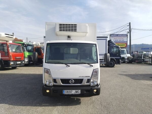 nissan-cabstar-nt-40056ddd83e.jpg 2016 Nissan CABSTAR NT 400 Temperaturevans — Machinery Depot Pro
