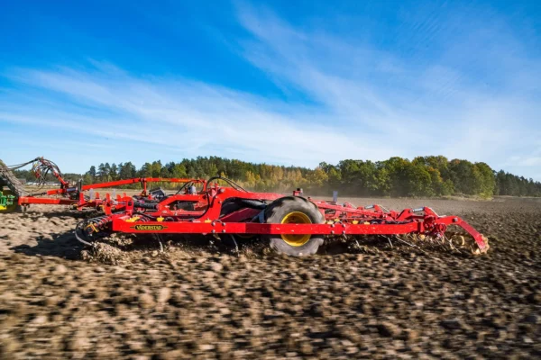 Väderstad HJ470 Harrows Väderstad HJ470 Harrows