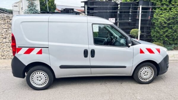 2013 Opel Combo 1.3 Lutonvans — Machinery Depot Pro