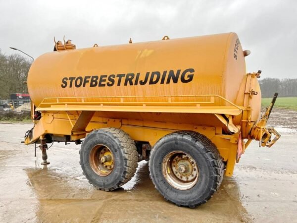 Peecon Stofbestrijder - Trailers â€” Machinery Depot Pro
