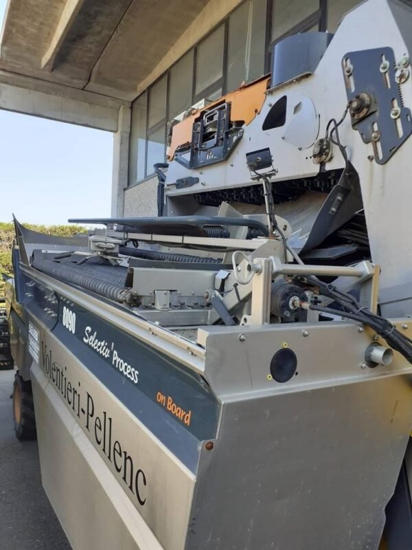 2013 Pellenc 8090 Winegrapeharvestingmachines â€” Machinery Depot Pro