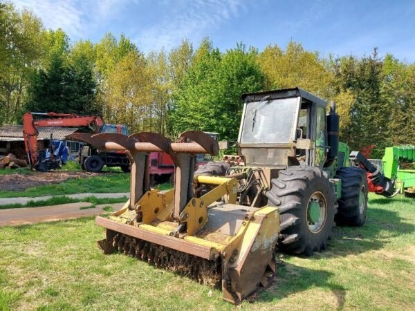 2011 Plaisance Variotrac 400 Forestry Tractors — Machinery Depot Pro