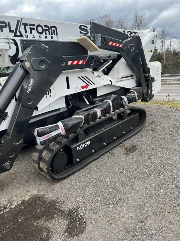 platform-basket-spider-43t68a152dd.jpg 2023 Platform Basket Spider 43T Compact Self Propelled Boom Lifts — Machinery Depot Pro