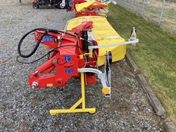 pottinger-novacat-302141aa38c-2.jpg 2025 Pöttinger NOVACAT 302 Moverconditioners — Machinery Depot Pro