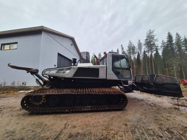 2006 Prinoth T4S Snowgroomers â€” Machinery Depot Pro