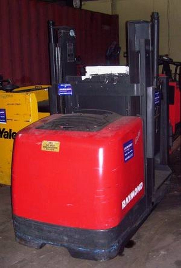 raymond-212opcf7b34898.jpg 2000 Raymond 212OPC Low Order Pickers — Machinery Depot Pro