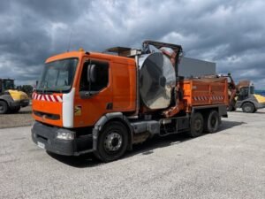 2000 Renault 340 Bitumensprayers â€” Machinery Depot Pro