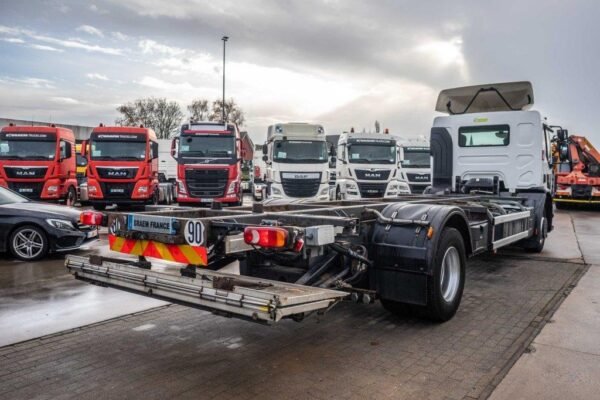 2015 Renault D19 Trucks — Machinery Depot Pro