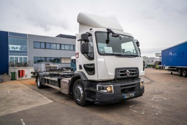 2017 Renault D19 Trucks — Machinery Depot Pro