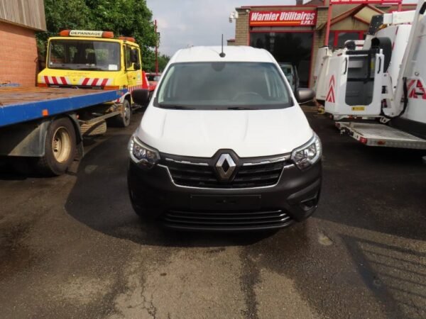 2022 Renault Express Panelvans — Machinery Depot Pro