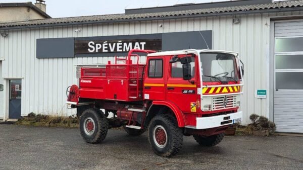 1998 Renault M 210 4x4 2500L Firetrucks â€” Machinery Depot Pro