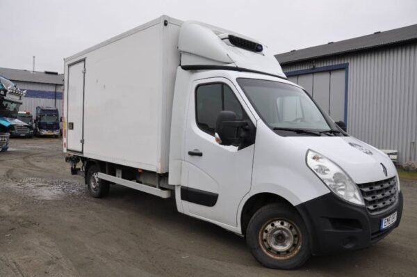 2014 Renault Master Panelvans â€” Machinery Depot Pro