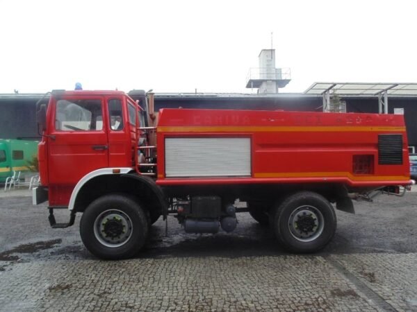 2000 Renault Thomas M210 4x4 Firetrucks â€” Machinery Depot Pro