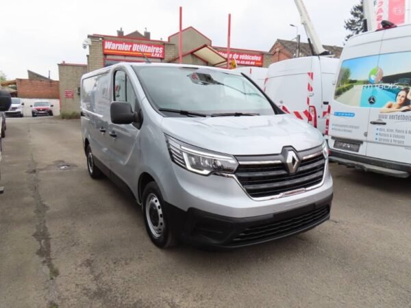 renault-trafic16f3ac8a.jpg 2023 Renault Trafic Panelvans — Machinery Depot Pro