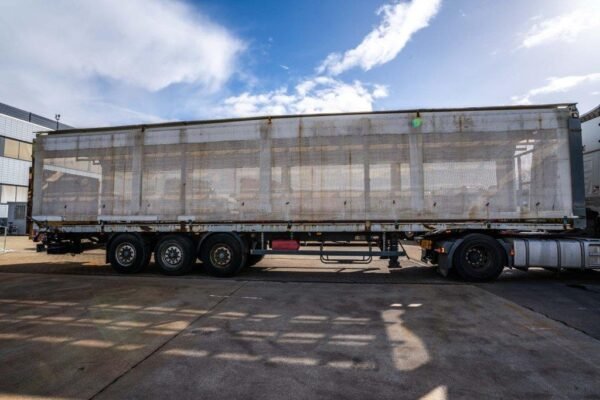 samro-s338e4860ac1-3.jpg 2000 Samro S338 Semi Curtain Sider Trailers — Machinery Depot Pro