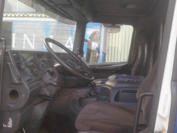 2000 Scania p 124-420 Trucks â€” Machinery Depot Pro