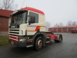 1999 Scania P124 4X2 3700 Tractortrucksmain â€” Machinery Depot Pro