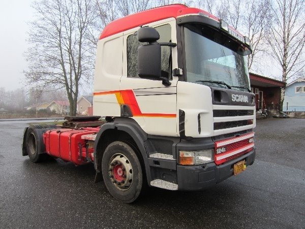 1999 Scania P124 4X2 3700 Tractortrucksmain â€” Machinery Depot Pro