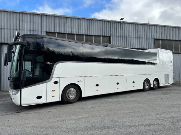 2015 Scania Van Coaches — Machinery Depot Pro