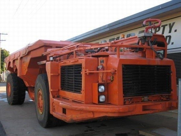 smc-sandvik-toro-40d-articulat18f2ef85.jpg 2001 SMC Sandvik Offhighwaytrucks — Machinery Depot Pro