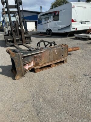 2009 SMC XS-1600 Construction Breakers â€” Machinery Depot Pro