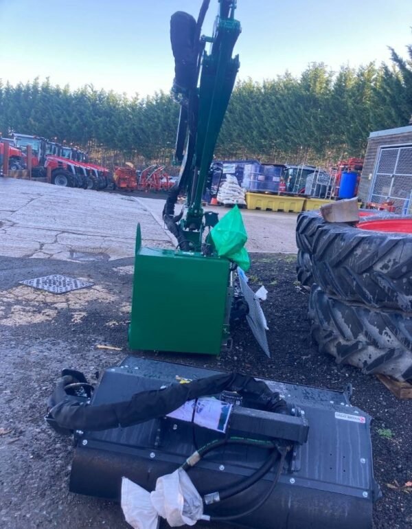 spearhead-twiga-t65fe5fee1e.jpg Spearhead TWIGA T65 Hedgecutters — Machinery Depot Pro