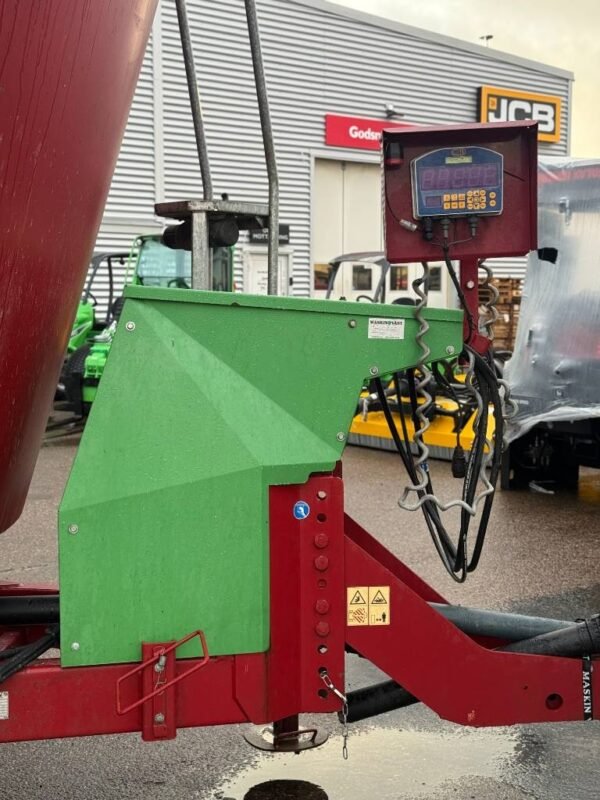 strautmann-vertimix-14517e4100ca.jpg 2017 Strautmann Vertimix 1451 Animalfeeders — Machinery Depot Pro