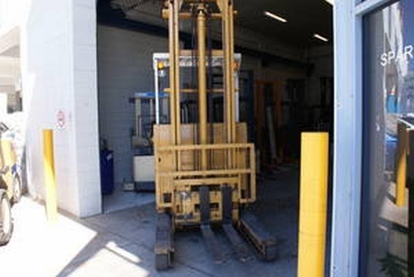 2000 TCM FRHB20 Reach Trucks â€” Machinery Depot Pro