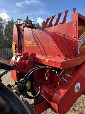 TEAGLE TOMAHAWK 808S Baleshredders â€” Machinery Depot Pro