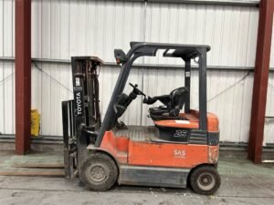 toyota-7fbmf254e6bfd82-1.jpg 2010 Toyota 7FBMF25 Electric Forklift Trucks — Machinery Depot Pro