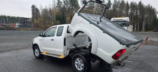 2013 Toyota Hilux Dropsidevans — Machinery Depot Pro
