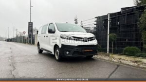 toyota-proace-2-0-transporter89b6e5ed.jpg 2019 Toyota Proace 2.0 Lutonvans — Machinery Depot Pro