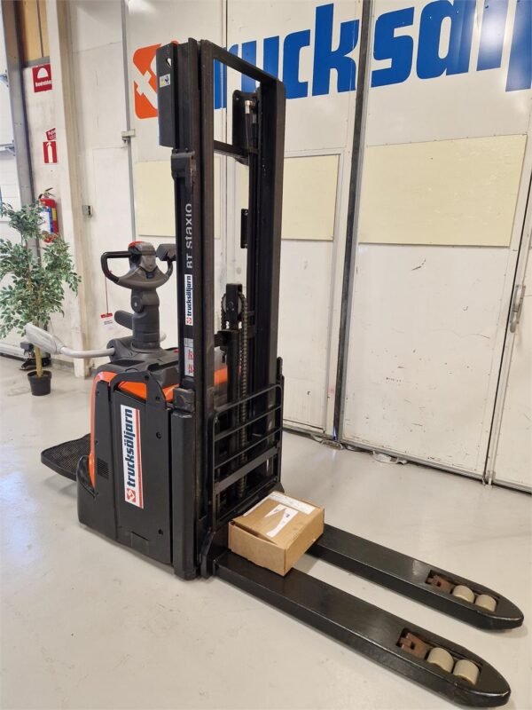 2017 Toyota SPE120L Selfpropelledstackers — Machinery Depot Pro