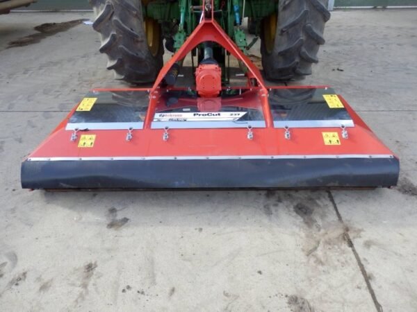 trimax-snake78da9c08.jpg Trimax Snake Mountedandtrailedmowers — Machinery Depot Pro