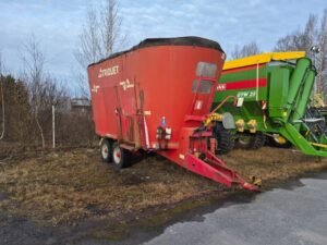 trioliet-sm-2-24-tdd714cdfe.jpg 2006 Trioliet SM-2-24 TD Mixerfeeders — Machinery Depot Pro