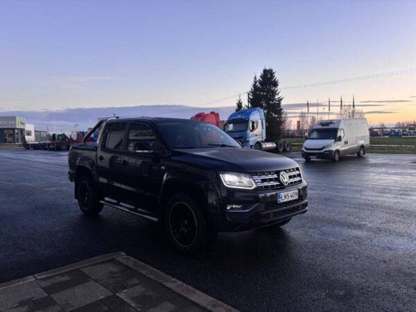 2017 Volkswagen Amarok V6 Dropsidevans — Machinery Depot Pro