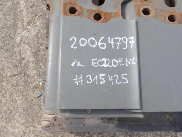 2023 Volvo 600 mm 3-Stegbodenplatten HD EC220ENL Cargotyres â€” Machinery Depot Pro
