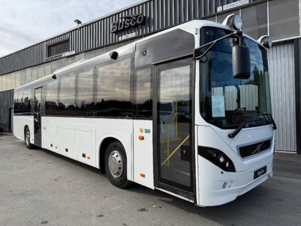 2015 Volvo 8900 Intercitybusses — Machinery Depot Pro